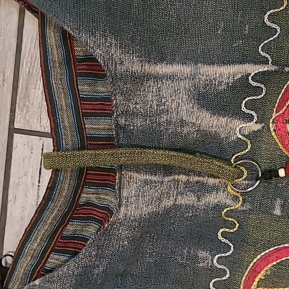 Rising International Green Bohemian Bag Peace Embroidered Crossbody Slingbag - Picture 4 of 14